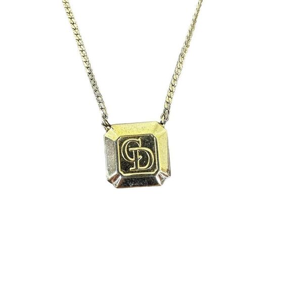 Dior CD Logo Gold Tone Necklace W/ Certificate of Authenticity - Picture 1 of 7
